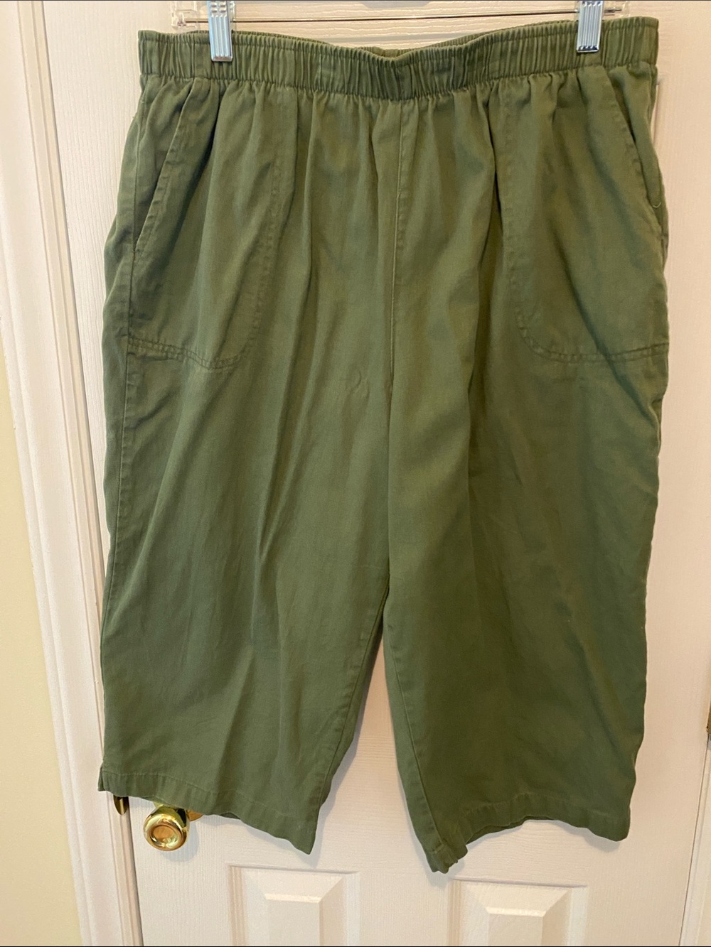 White Stag Olive Green Hybrid Shorts with Elastic Waist